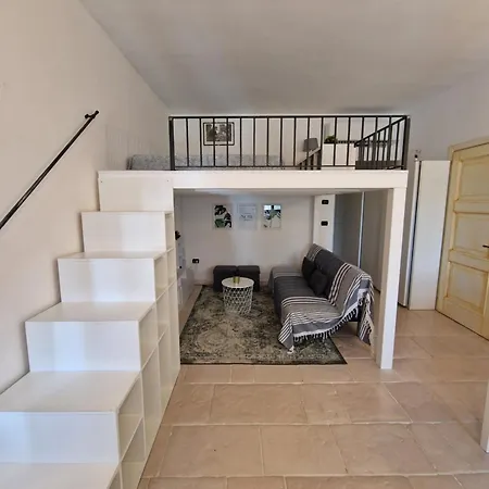 アパート Porto Frailis *